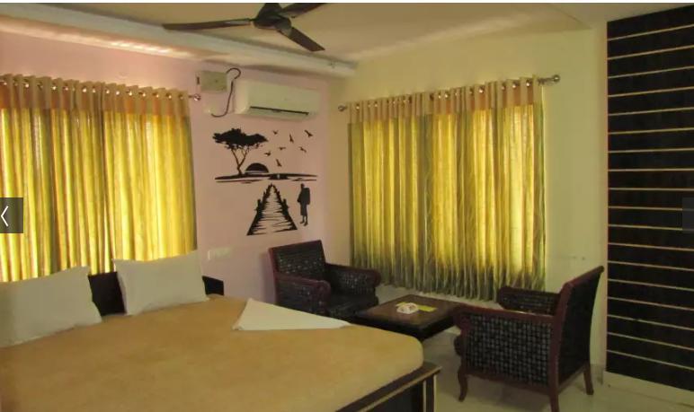 Maruthi Residency Inn & Restaurant Hyderabad Luaran gambar